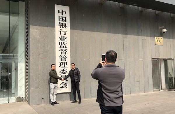 杜兰特11铁手感冰凉 关键3分 追平暴扣无济于事