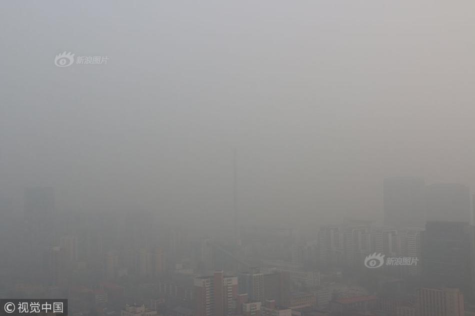 四大皆空！曼城8年首次 var解释手球争议 詹俊：瓜帅面临3难题