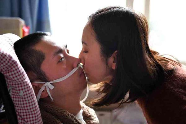 足坛一夜动态：皇马曼城获胜！拉爵入主曼联 孙兴慜李刚仁内讧