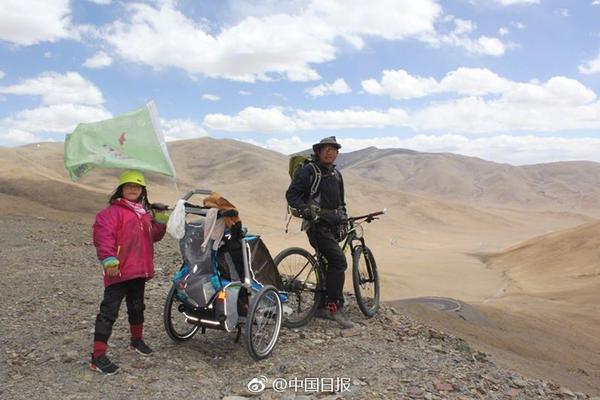 莱斯特城后卫佩雷拉大赞马雷斯卡：战术大师，理念近瓜帅