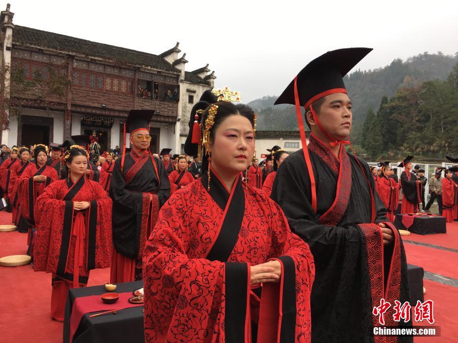 助力中国足球发展 大众汽车青少年教练培训班启动