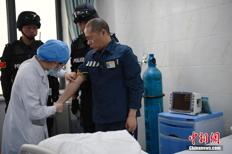 29日早报：加内特赞唐斯出色 浓眉盼获队友帮助